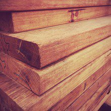 木材商人和锯木厂的木材加工机械